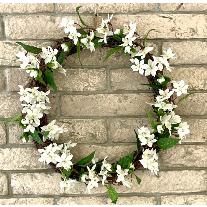 Spring jasmine wreath