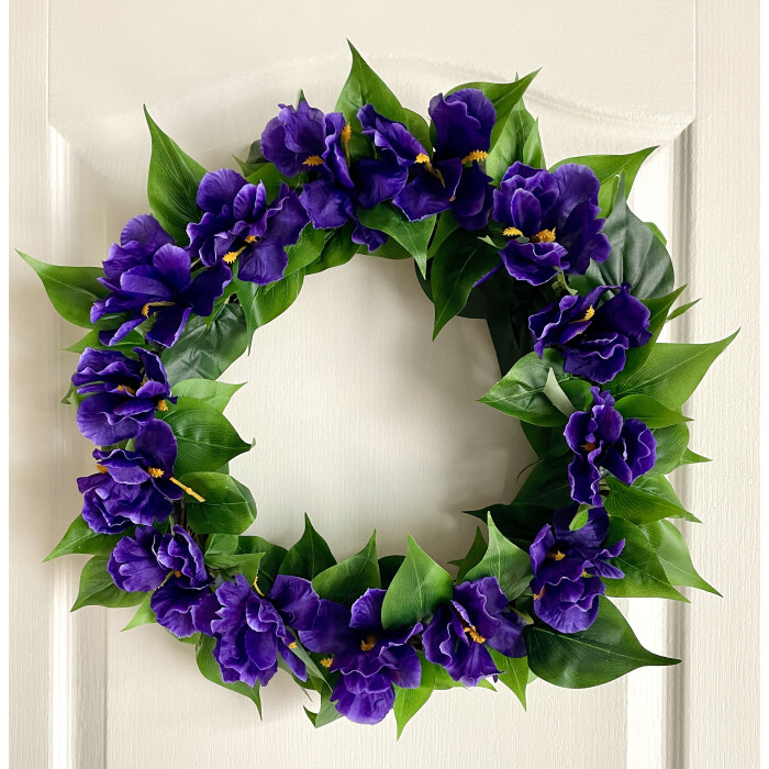 Wreath spring Iris