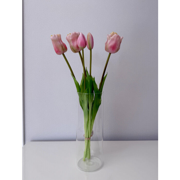 Bouquet of latex tulips, 5 buds, light pink with a core.