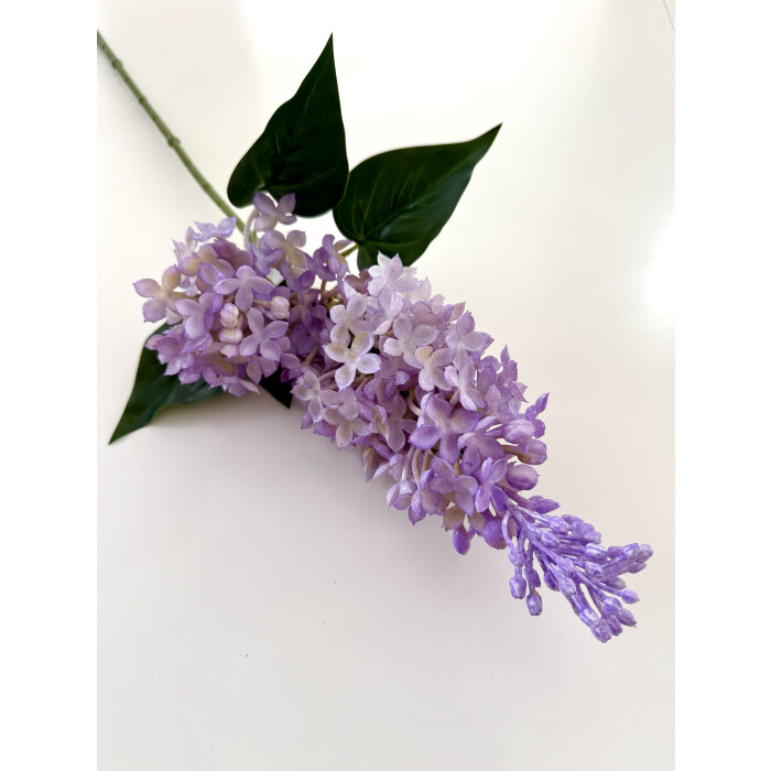 Сирень латексная двойная светло-фиолетовая.